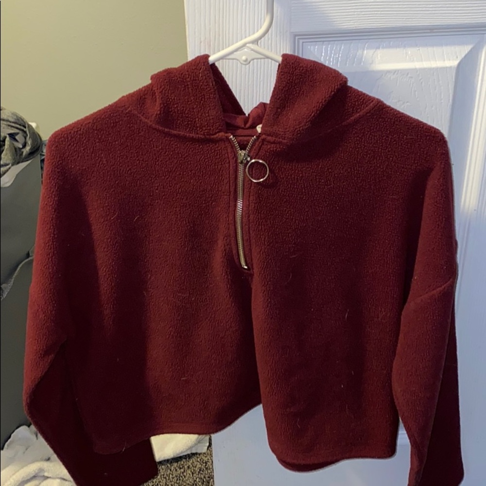 Tillys sky and sparrow cropped half zip